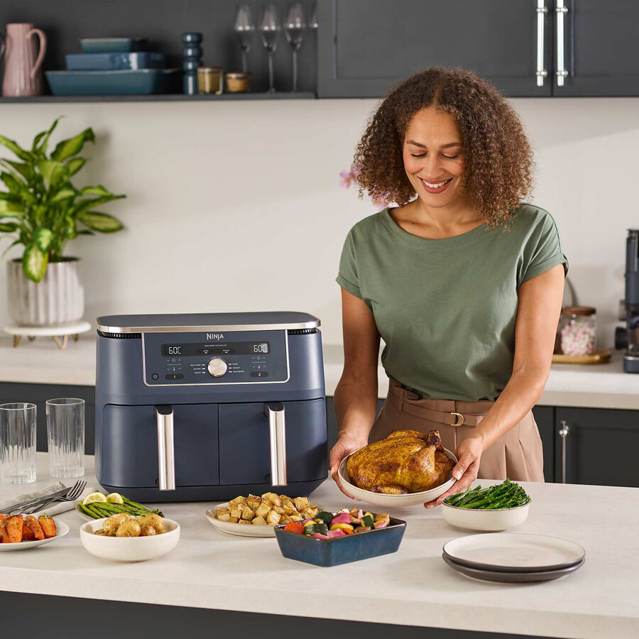 ninja max 6-in-1 dual-zone-heißluftfritteuse 95 l – cyber space dz400ukcyd