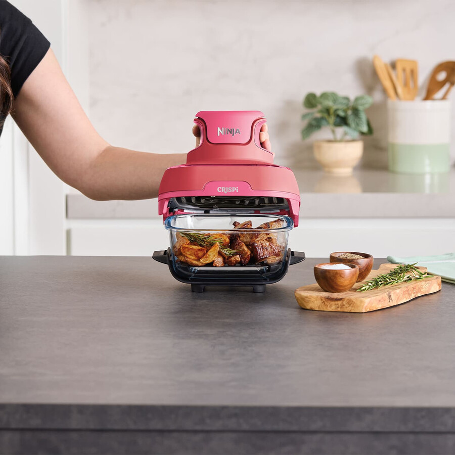 ninja crispi 4-in-1 tragbarer mini-heißluftfritteusen-glasofen – cherry crush fn101ukdr